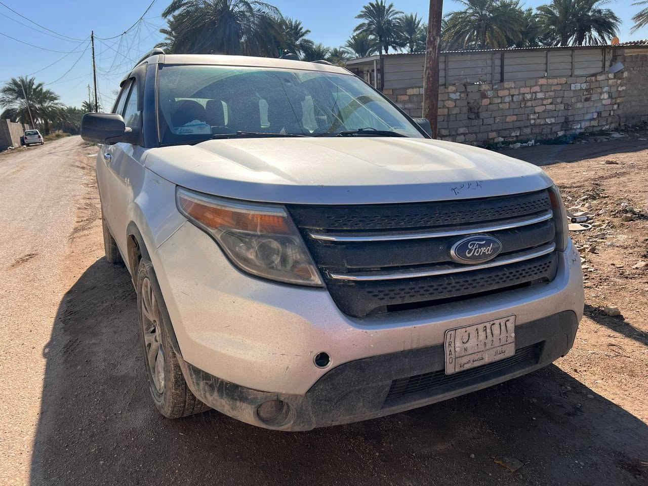 السلام عليكم
مكلف بالنشر اتصل براعيه 

للبيع او مراوس فورد اكسبلور موديل 2011 رقم بغداد بيه صبغ حزام مكفولة من الكلبه والجفيه والكص السياره بلاديه بس بيه خربطه بسيطه بالمكينه ابيع بدون مكينه السيارة تشتغل وتمشي طبيعي ودبل امامي جهة اليمين السعر110وبيه مجال المكان بغداد للاستفسار على الرقم بي واتس 
*********** بغداد, العراق
