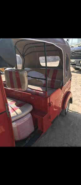 السلام عليكم تكتك البيع موديل 21 بل ضهر السنويه بل وجهه 22شهر 2 يعني محسوبه 22 رقم  وسنويه تحويل ثاني يوم تكتك جاهزه كبل الشارع كشر بي بارك مكانات بصيطه كير اكسن مكفولات لا تبخير ولا تنقيص تخم تاير دوشمه جادر جديد كهربايات كلهه شغاله السعر ٤ونص وبيهه مجال خابر وتدلل المكان بغداد  ***********
***********,بيهن وتساب متواجد 24ساعه
