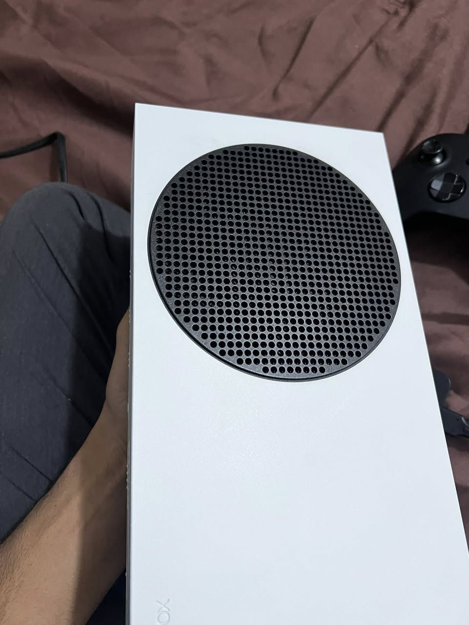 السلام عليكم 
جهاز سيريس اس 512G 
جهاز اصدار 2024 جهاز بعده جديد استخدام قليل كلش والجهاز نضافه 100% 

جوستك عدد2  
1 مال جهاز اصليه 
 2 جوستك مال جهاز اصليه بس الشفت نكسر شغاله (اصليه) 

هارد خارجي 512G

بطاريات جوستك اصلي من شركه XBOX

ابرز العاب 
Fc25
ماين كرافت
فورزا
بتلفيلدv

باقي ال العاب بل صوره 

السعر 370 أو مراوس بجهاز ايفون مكاني مدينه الصدر شارع الداخل 

*********** واتساب للأستفسار متواجد فيس بوك
