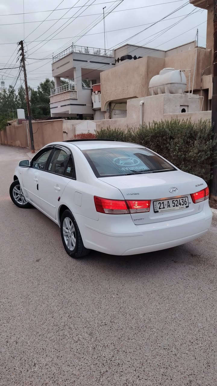 السلام عليكم
سوناتا خليجي موديل 2009 محرك دوش المرغوب شركة ممفتوحة صبغ قطعتين بدون دواخل جاهزة من كل النواحي نضافتها بالحقيقة مثل الصور السيارة نضيفة جدا بدون بارد ولاشخوط رقم وسنوية جدد تحويل مباشر ثاني يوم  تخم تاير صدر خلفي أمامي سيارة مال جناي السعر 126 وبيها مجال قليل جداً للشراي مكاني بغداد الاتصال على الرقم ***********
