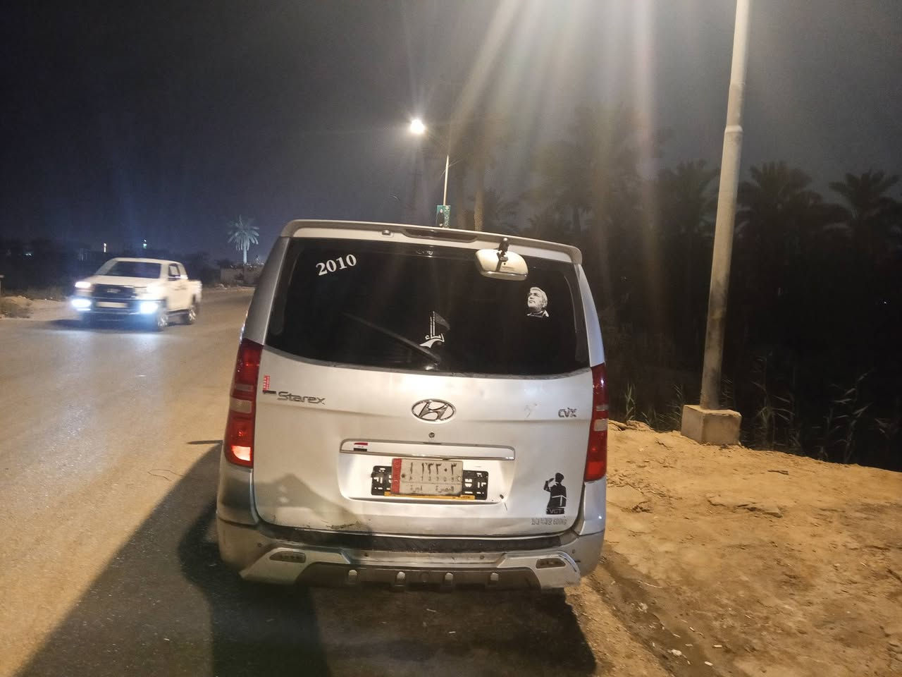 السلام عليكم من رخصت الادمن
استاركس 2010 مسكر بلاد كير عادي سياره حلوه وجهازه 
مابيه اي نقص وبيه خط بل جنوبه السنويه ل 27 بسمي  سعره 145 وبيه مجال للطيبين .......وهاذه رقمي ‏‪0774 493 3547‬‏
