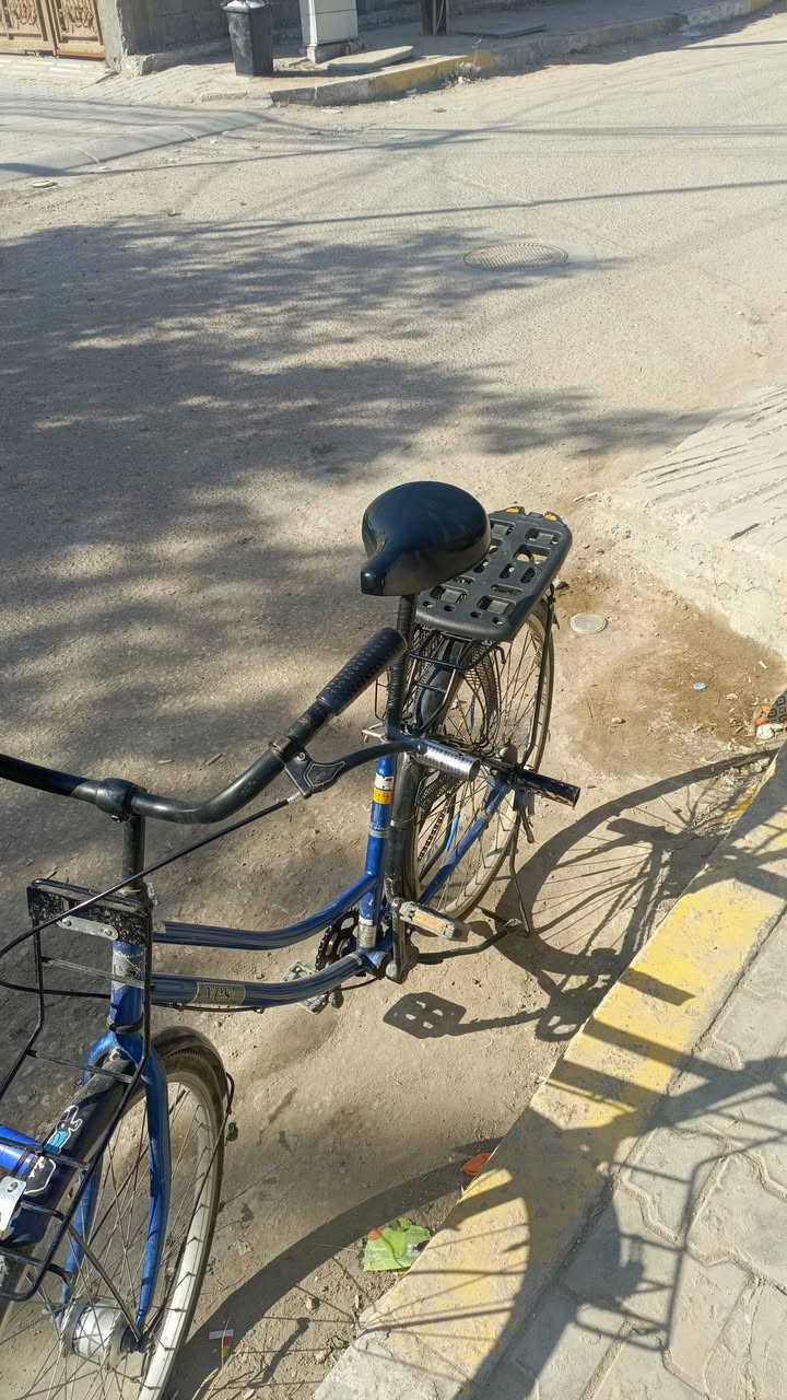 سلام عليكم شباب بايسكل للبيع موديل 2018 ب 100 و بي مجال شراي يجي خاص  على هاذ رقم راسلني على هاذ الحساب او واتساب *********** مكان كربلاء المقدسة حي العامل منطقه سابعه
