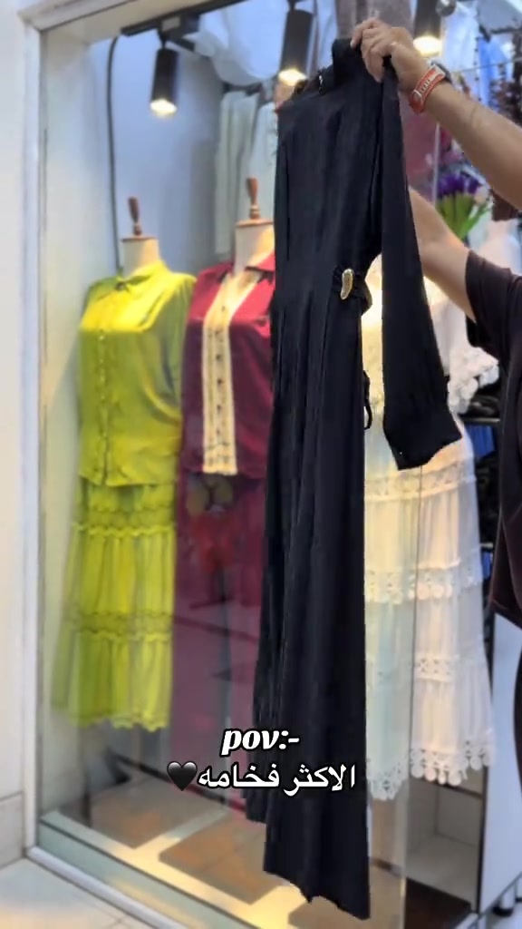 فستان قطني ماركه🇹🇷اكثر فخامه🖤 قياسات 38 40 42 44 46 👘  توصيل كل محافظات العراق 5 الاف🚕  واتس اب *********** #العراق #بغداد #البصرة #اكسبلور #الشعب_الصيني_ماله_حل😂😂 
