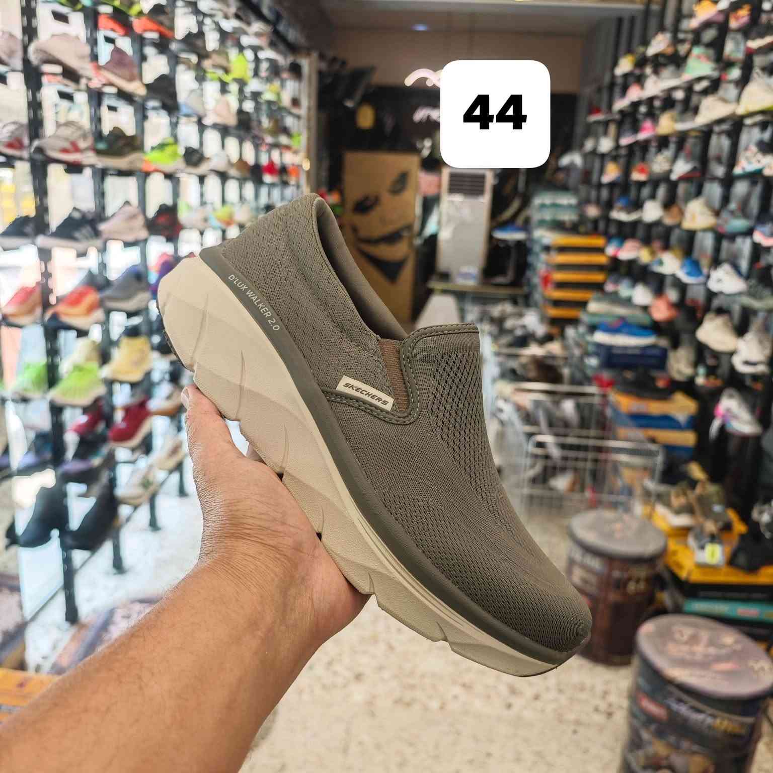 ✨👟 محلات الجوكر للأحذية الأصلية 👟✨

إذا تبحث عن الأناقة، الراحة، والجودة... فـ الجوكر هو عنوانك الأول! 🔥

✅ أحدث الموديلات والإصدارات العالمية
✅ أحذية أورجينال أصلية 100%
✅ قياسات متنوعة تناسب الجميع
✅ أفضل الماركات الرياضية والعصرية
✅ موديلات شبابية مميزة بأسعار منافسة

كل ما هو جديد ومميز في عالم الأحذية ستجده لدى الجوكر. لا تفوّت فرصة اقتناء أحدث الموديلات قبل نفاد الكمية.

📩 راسلنا على الصفحة أو الواتساب للحجز والاستفسار
📍 زورونا في محلات الجوكر

الجوكر... حيث الجودة تلتقي بالأناقة. 👑🔥👟


**إذا كنت صاحب هذا الإعلان وتريد حذفه لأي سبب، رجاءا أرسل رسالة إلى الدعم الفني**