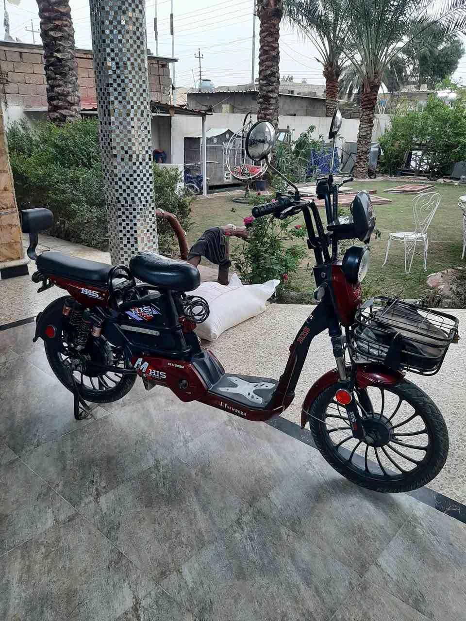 السلام عليكم دراجة شحن للبيع او امراوس حسب القناعة موديل (٢٤) مستحقة تبديل بطاريات كهربائيات شغالات السعر (١٨٥) وبيهه مجال


**إذا كنت صاحب هذا الإعلان وتريد حذفه لأي سبب، رجاءا أرسل رسالة إلى الدعم الفني**