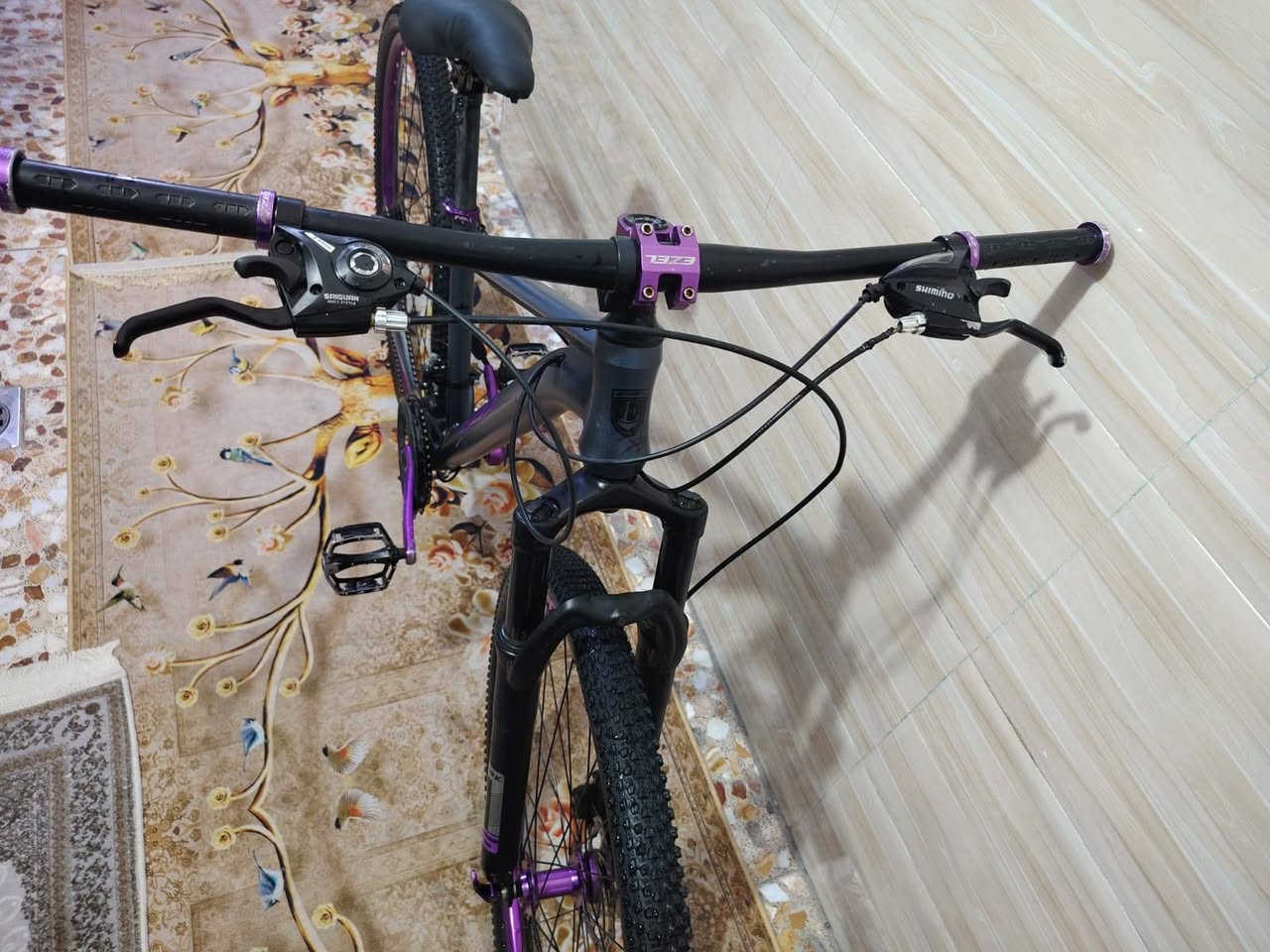 دراجه نوع جبلي  EZEL   الحجم 29 

معدن فافون 

ختم واحد EZEL 

كير 3 /7

نضافه 95% 

سعر 175 وني مجال 

((العنوان/  بغداد /مدينه  الصدر )) رقم الهاتف ***********
