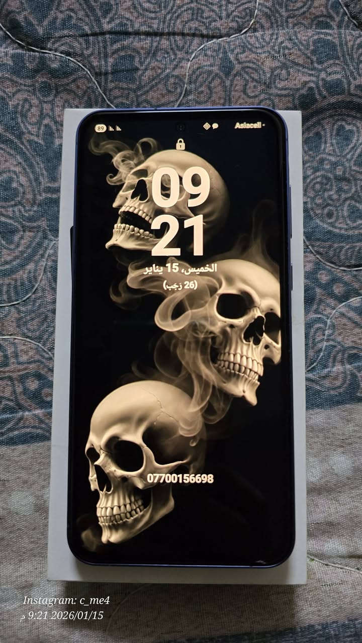 السلام عليكم جهاز سامسونج A55 5G ذاكرة 8/256 جهاز جديد شخط مابي استخدام قليل كامل الاغراض الكيبل ممفتوح وساعه سامسونج 5 نضافة 90% 
كارتونه وشاحنه وياها للبيع  سعر الجهاز 350 بي مجال والساعه 125 بيها مجال
 بسيط مكاني بغداد الكرخ 
***********
