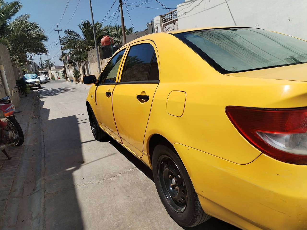 سياره بي واي دي 2019 F3
رقمه مثنى خطه دوانيه حمزه

هيئه غرامه مرور علينه

السياره بيه ضربه بسيطه

سعره 65 بيه مجال 

***********

مكانه دوانيه  الحمزه الشرقي
