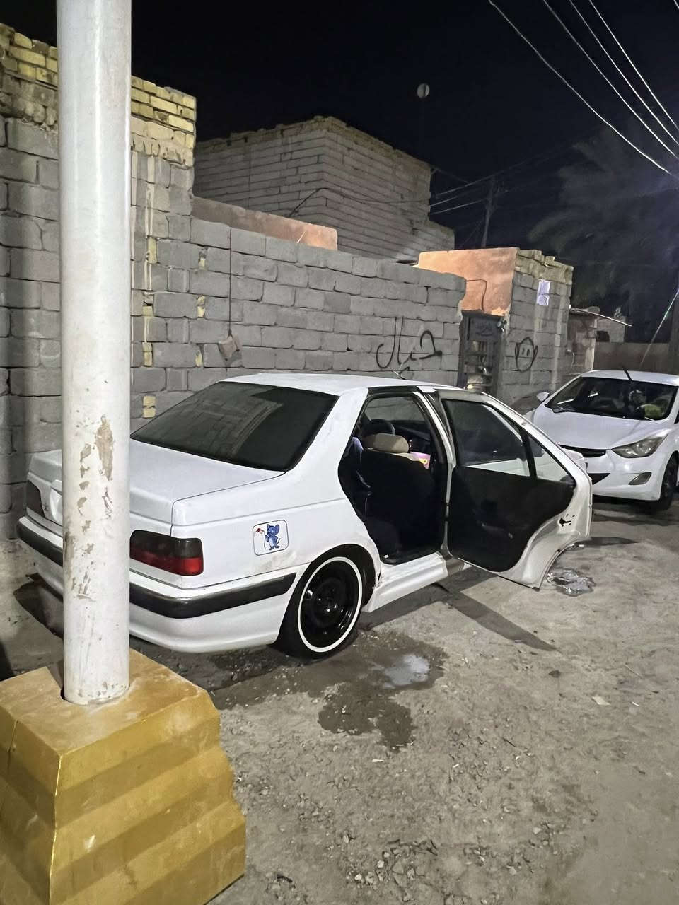 للبيع بيـجو بـارص مـكينه كـارتون تـبريد ويـي السـويج تـخم تـاير جديد

حداديه كهربائيات جـاهزه وسـعره منـاسب الـشراي ناصريـه سديناويـه

هذا راقم صاحب السياره *********** الحد يراسئلني ماسنجر
