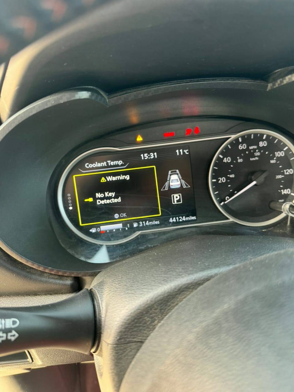 نيسان ڤيرسا 2021 گێڕ ئۆتۆماتیک 
نیو بۆنيتی بۆياخه بێ ناوی نه گرتوه
44 مايل رۆيشتوه
سه نه وي به سه ر نه جوه 
هه مووشتيكی بەشەرت
سەیارەکە زۆر جوانە و بێ مەسرەفە 

سعر : خاڵێک دابنێ لە کۆمێنت بە تایبەت دێت 📥 

وێنەی ڕەقەم شانسیم داناوە 
گێڕ و مەکینە بەشەرت 

بۆ زانیاری زیاتر پەیوەندی بە خاوەنی 

***********
