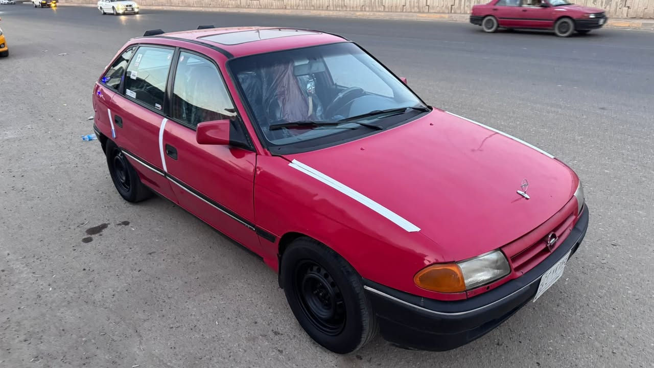 استرا موديل 1994 وارد يابان حجم المكينه 18 تبريد بلادي مشروع وطني دفتر بانزين تخم تاير صدر جديد سيارة جاهزه مكاني كركوك شراي اتصل *********** سعر 37 وبيها مجال
