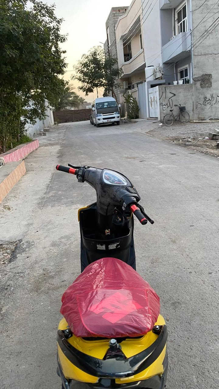 السلام وعليكم ماكس عدله للبيع كامله مكمله مكفوله من كلشي كلشي كلشي شغال سلف هندر  كهربائيات كله شغاله شلعه معدل فول الدراجه جديده بلاد49 ختم واحد ويه لمكينه نقص بس باتري يرادله عده الباتري ربع مذب عليه المكان ديالى بعقوبة السعر 475بيه مجال حك الجيه فقط ***********
