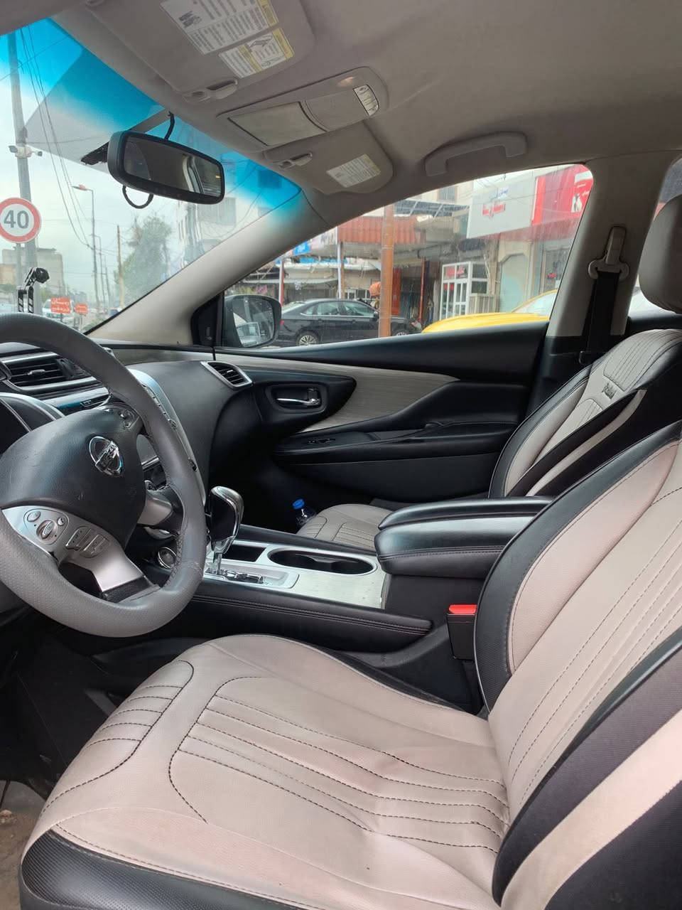 من رخصه ادمن
نيسان مورانو 2018 للبيع بدون مراوس
SV awd
بونيت صبغ بدون دواخل ارباك ستيرن 
مكينه v6 كبس بشرط 
ماشي ١٢٠ الف ميل 
رقم اربيل دولي سنويه جدية
عنوان اربيل 
سـعـر : 130$ وبي مجال 
للاستفسار واتساب ***********.
