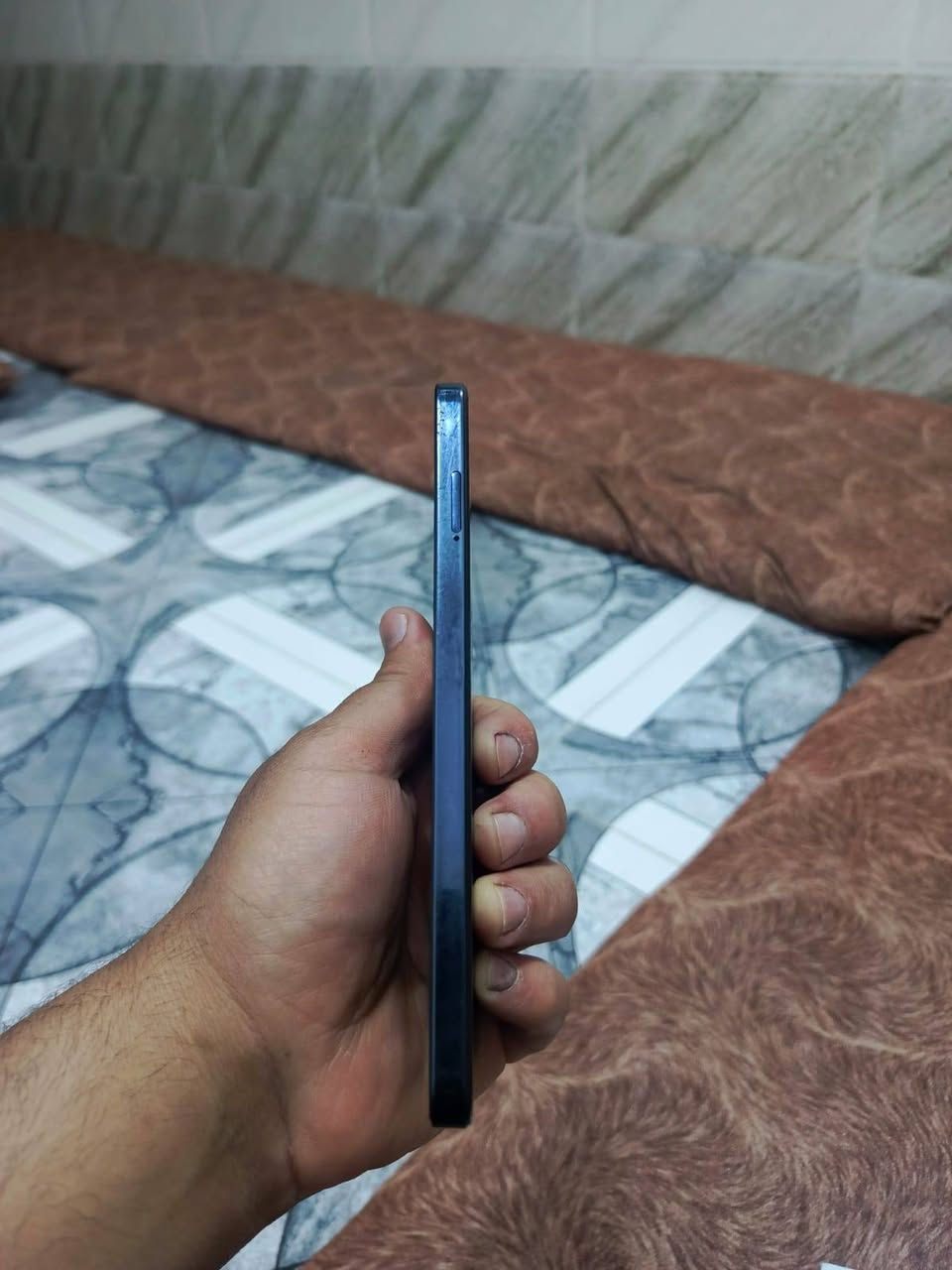 مكلف بالنشر تليفون للبيع كمون 20 برو 4جي تليفون نظيف 
نظافه 90% الذاكره الذاكره 256 الرام 8 + 8 تليفون معروف 
المكان حي الانتصار شارع 60 قرب جامع الغرباء 
السعر 150 بي مجال 
***********
