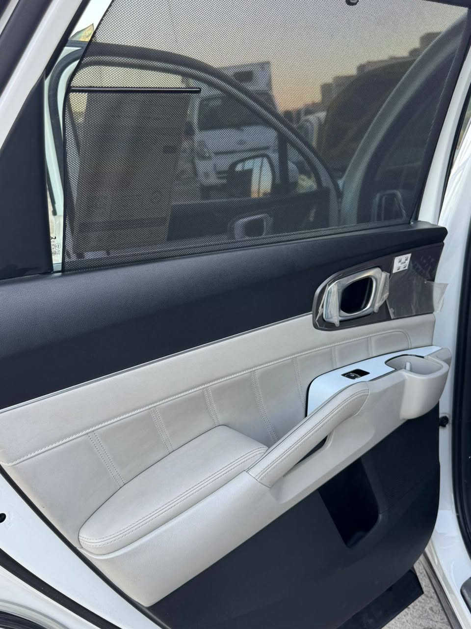سلام عليكم
كيا سورنتو موديل ٢٠٢٥ خليجي ضمان الشركة الدولية كفاله عامه من صبغ وضربه وتبديل وبارد حتى دعاميات مكفولات 

رقم بغداد

ماشيه33

بصمة

كير ماوس 

سايد برك بصمة 

ويل ٢٠ 

داتا شو 

دبل كامرة خلفية

كشنات كهرباء

صندوك كهرباء

مري شفط 

تشغيل عن بعد 

حساسات 

شاحن وائر ليس 

قمارة حديد

ويل ٢٠ داتي شو ماشيه 33 مخلفه ببي اف بل كامل

رقم بغداد الدولي الجديد للتواصل ***********

السعر 300
