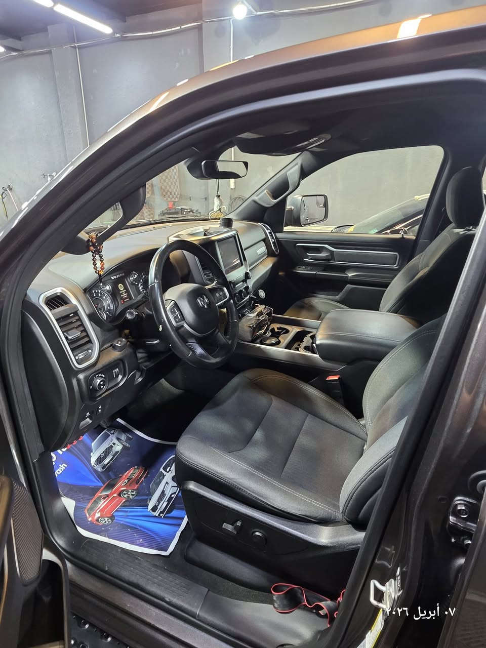 السلام عليكم (Ram 1500 Big Horn)
موديل 2022 رقم بغداد باسمي 

عداد المسافة 62.000km

=================

مكينة 5.7 هيمي 

حادثها جاملغ خلفي 

بدلت بدي كامل نفس اللون ونفس الموديل 

شلت بديها المضروب وشديت بدي جديد

بدون ايرباك 

باب قصير بدي طويل 

السيارة عليها تزويد من شركة الدفع الرباعي ومحمد الغالبي

- تسكيرة بدي 

- كشاف امامي وخلفي من شركة  مجموعة IRONMAN

- ويل ميثود وتاير ريدانز قياس ١٨

- مجموعة كاملة من الماصدات الامامية والخلفية

- دوسات trx 

- ترفيعة 1.5 انج 

- المواصفات 

قطعتين تبريد 

مري شفط 

شاشة كبيرة 

وباقي المواصفات معروفة 

السعر 27.000$ 

للاستفسار اكثر 

***********
