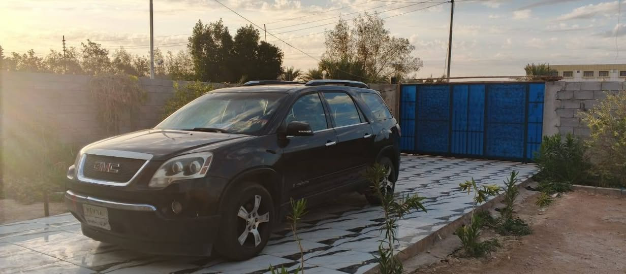جمسي اكاديه 2008 فول مواصفات فتحتين جاهزه بيهه نقص حداديه محرك وكير كفاله السعر 60 رقم سليمانيه  رقم الهاتف ***********
