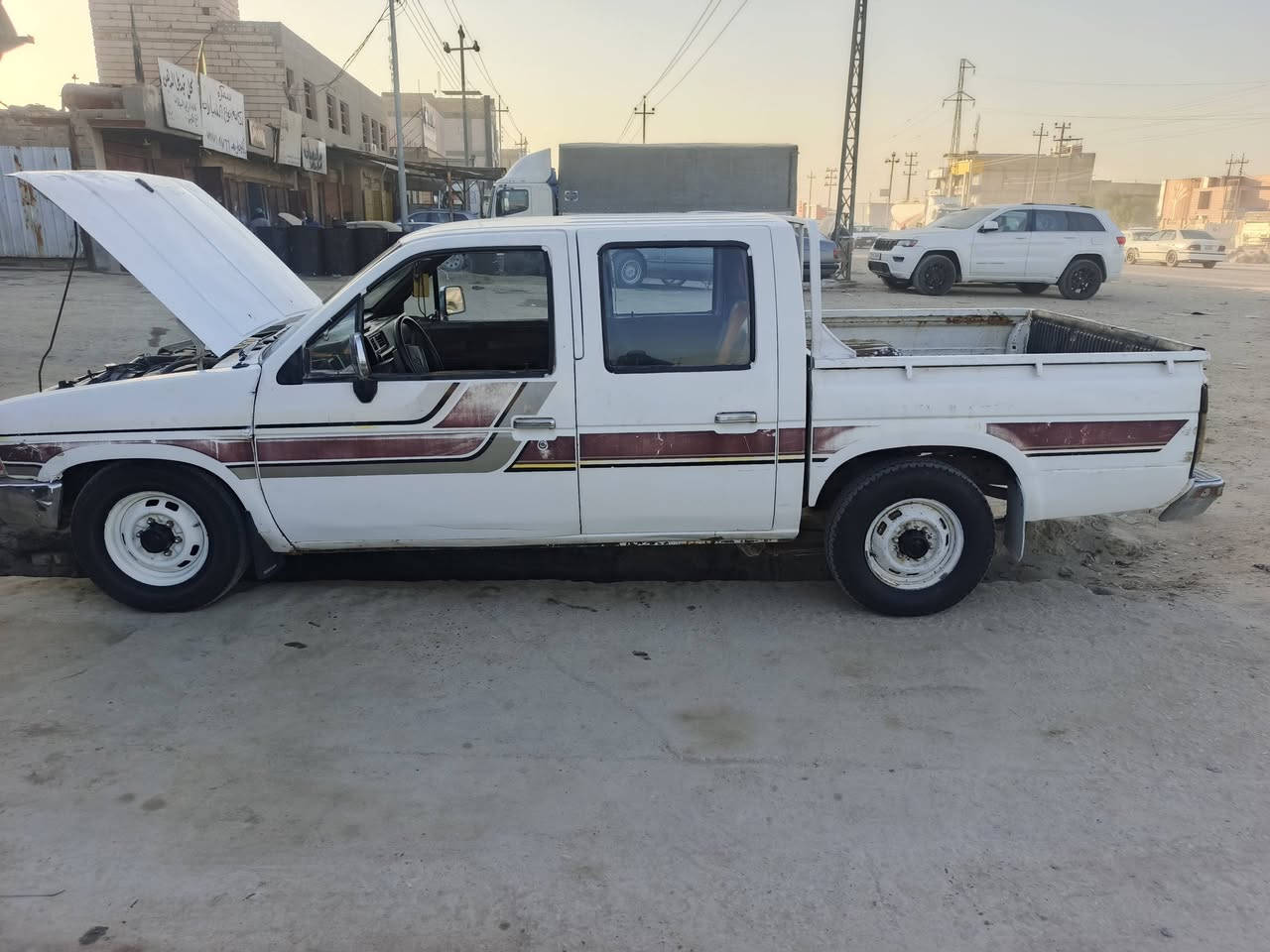 نيسان 92 كير او مكينه البلاد شرط تخم تاير سنويه ال27 تحويل ثاني  السعر 39 بيها مجال يوم رقم بصره كرهبايات كلها شغاله مسجل اشاير بكات جام كرهباي ***********
