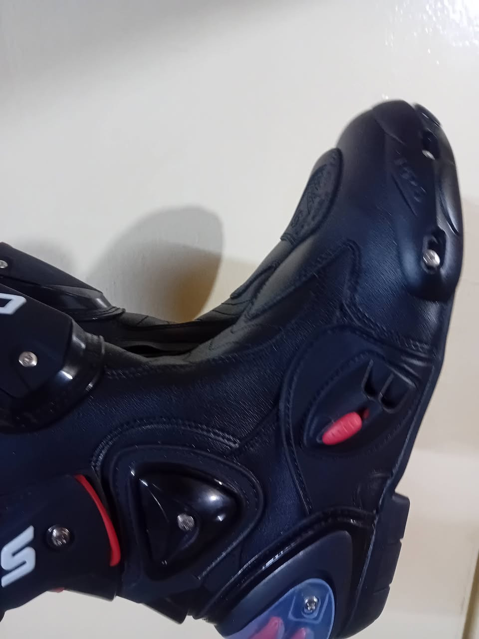 جديد قياس 45 
سعر نهائي 50 يتوفر توصيل


**إذا كنت صاحب هذا الإعلان وتريد حذفه لأي سبب، رجاءا أرسل رسالة إلى الدعم الفني**