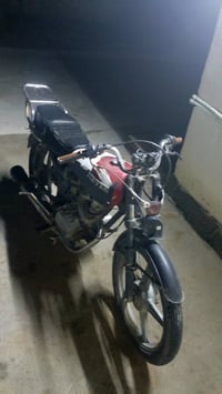 ٢٠٠ • بدون اوراق • مكفوله مكاني