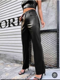 سوت نسائي • جلد • فحص قبل الاستلام