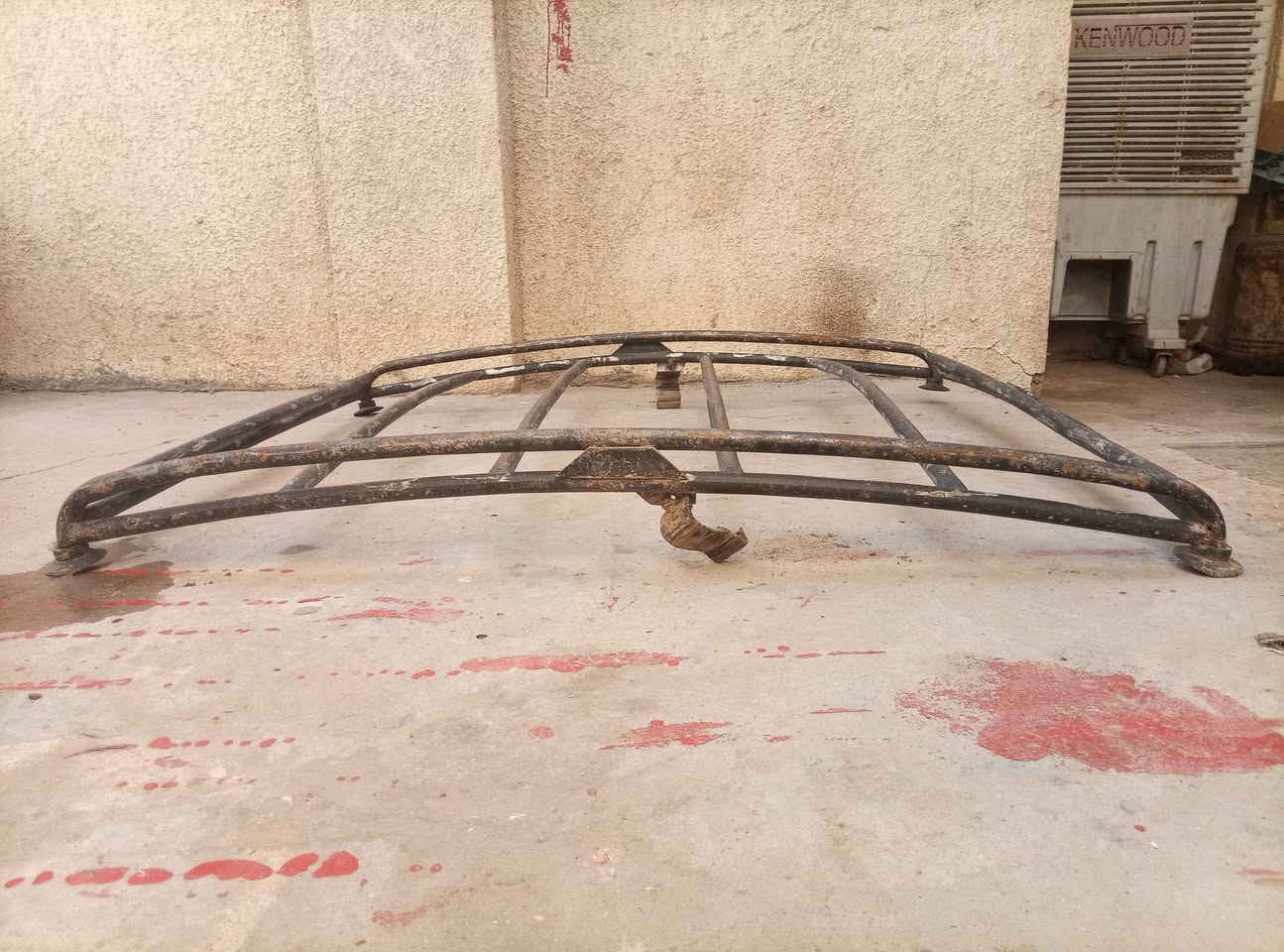 سيبايه اصليه تفصال طيبه وتأثير حجم ١٣/٧٠/١٧٥  أخو الجديد السعر ٦٠ موبايل ***********
