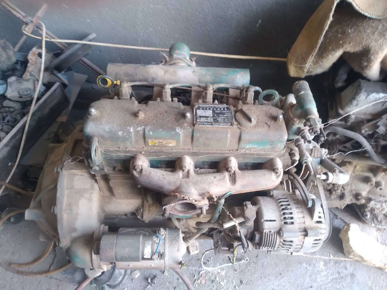 سلام عليكم للبيع مكينه فتون صيني كامله بتفرعاته مكاني البصره القرنه نتصال عله الرقم ***********
