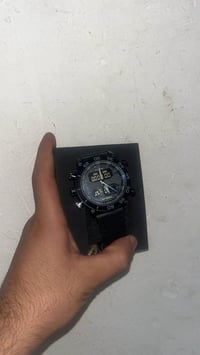 مطلوب • ساعة • بغداد