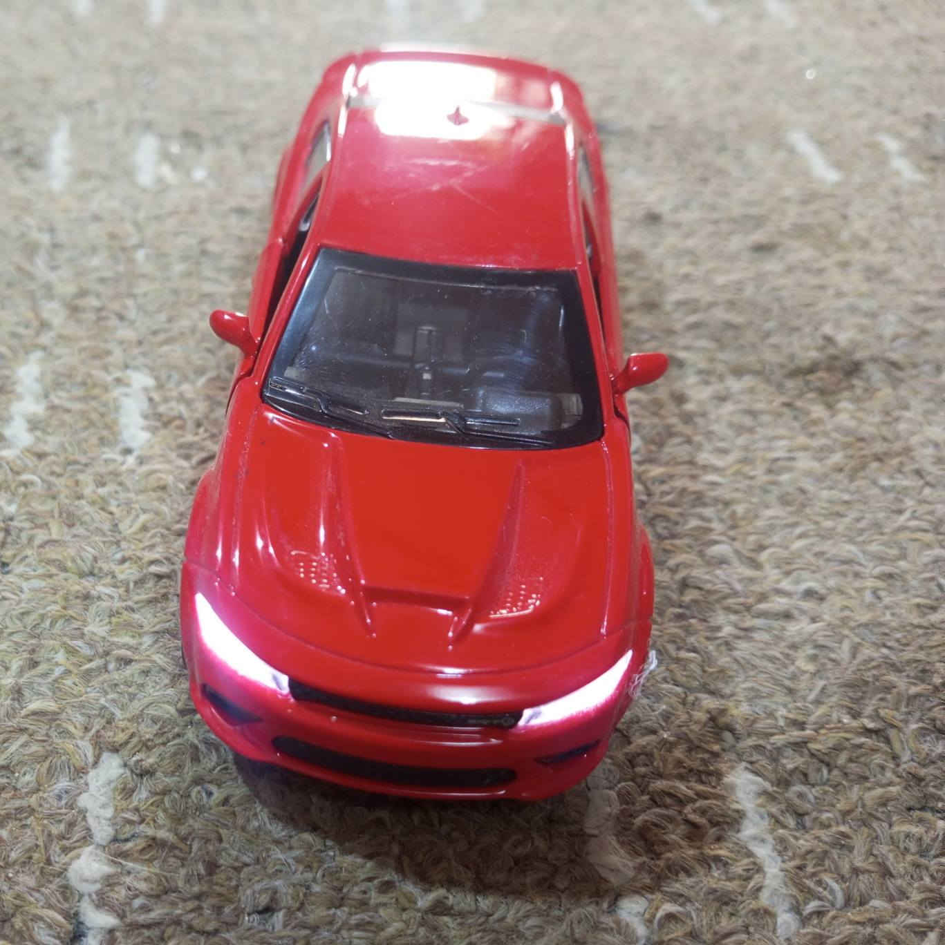 السلام عليكم للبيع سيارات حديد مجسمه اناره شغاله فتح ابواب توجد كميه 500قطعه مكاني بلنجف انواع السيارات سعر القطعه 15توصيل لكل المحافظات الاتصال **********************ومن الله التوفيق النجف, العراق
