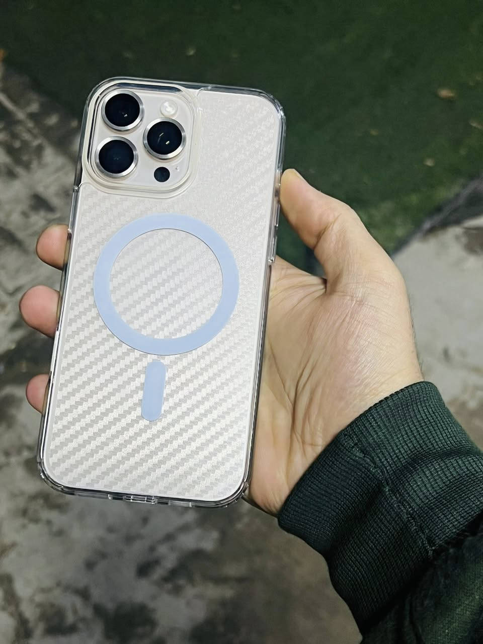 ايفون 16 برو ماكس شرق اوسط ذاكره 256 شراي يتصل*********** او واتساب  مع كامل غراض مكاني بغداد سعره 1260 الف مكفول ضمان تاخذه من باب بيت قيم بل يرضي الله بدون كسران
