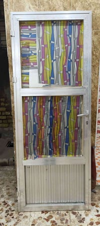 باب المنيوم للبيع  بدون چرچوبة اليريد يتواصل يتصل على هذا الرقم ‏‪0771...