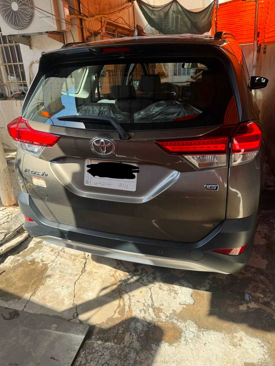 TOYOTA Rush 2023
خليجي 

1-ماشيه 40الف كيلو فقطططط 

2-محرك 1500

3-اشاير بلمري 

4-ركاب عدد 7

5-بصمه 

6-تبريد ثلج 

7-قطعتين تبريد 

8-لايتات led 

9-كشافات ضباب 

10-كامره خلفيه 

11-شاشه 

12-شاشه تبريد 

13-رقم بغداد 

14-بك لايت led 

15- ويل كب عدد 5

16-حساسات خلفيه 

17-حاجب led 

18-تحكمات ستيرن 

19-سياره بدون قطره صبغ 

سياره جديده بمعنى الكلمه فابلون الشركه بعده 

ملاحضه بسيطه بيهه باب عكس السائق بيهه شوي طعجات خفيفه تروح بلبارد عايفهه 

سعر 193 ومجال بسيط

عنوان السياره

بغداد شارع فلسطين 

***********
