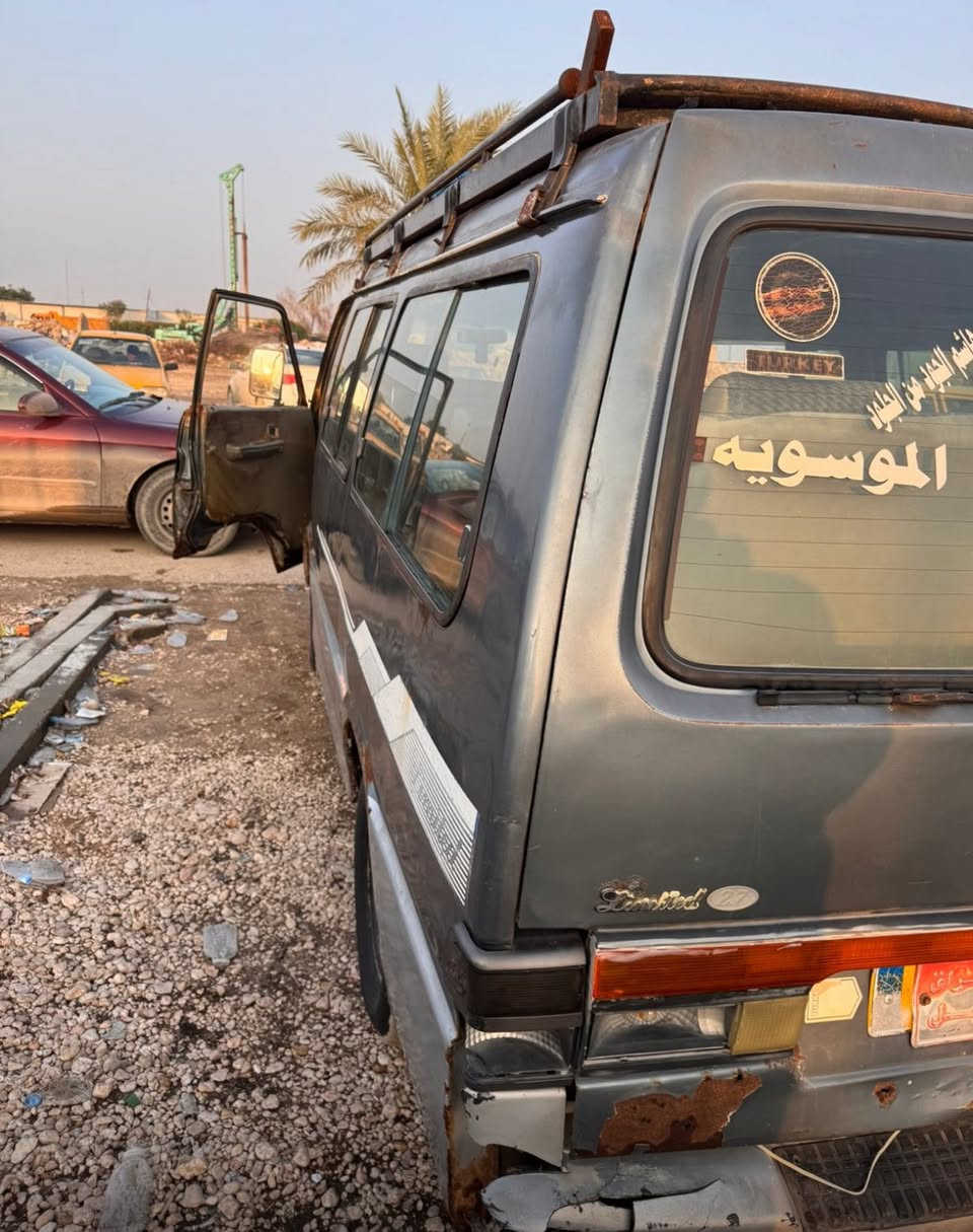 سلام عليكم كيه بسته موديل 94 رقم احمر مصفر هيه وغرمات كير مكينه اكسن مكفولات اي ستفسار ***********
