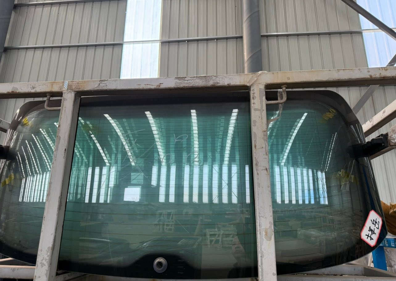 عرض خاص طوال ايام الشهر تركيب وبيع 

زجاج السيارات الحديثه والقديمه بااسعار 

مناسبه تعبان من الازدحامات والدنيا حاره مالك خلك تطلع من بيتك .!

يوجد لدينا خدمة توصيل الى موقعك📍.

&

تبديل تخم جام مضلل+تبديل جام جميع انواع السيارات+ جام امامي وخلفي وابواب اصلي+ تبديل جام الدرع كافة الانواع.🚗🚎

عمل بااحتراف ودقيق جداً خبره اكثر من 35 سنه مع ضمان عملي وضمان للجامه.

العنوان (شيخ عُمر _ باب الشيخ قرب مقبره الغزالي) 

للاستفسار :  عباس***********📞

متواجد خاص او واتساب
