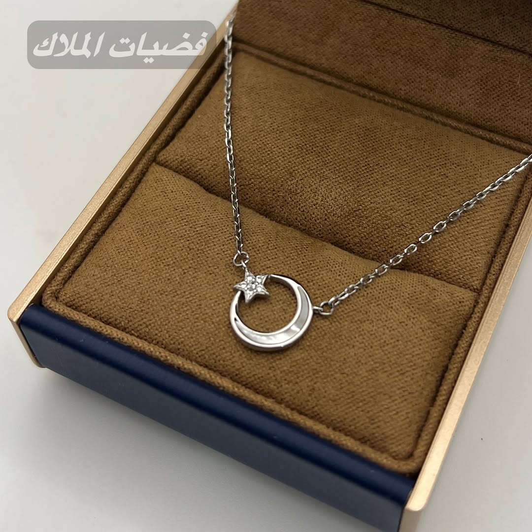 بعالم الفخامة والأناقة نقدم إليكِ المناسب لسحركِ 
فضيات الملاك ✨
📍المنصور شارع الرواد عمارة برج الماس قرب مول المنصور مجاور فلافل لبنان 
...📍للحجز او الاستفسار اتصل على الرقم ***********
قلادة سوار محبس فضة تخم سبحة تعليقة مفتاح 
#Baghda jwellery#Jewellery#beauty#gold#diamondIraqneclessejewellerydesiners
‏personalizedgifts customkeychains namesake inspirationalquote uniquegiftideas silveraccessories handcrafted giftsforher giftsforhim thoughtfulgifts memorablegifts keepsakes giftideas personalizedjewelry madebyme اكسسوار فضيات فضة عيار ختم
