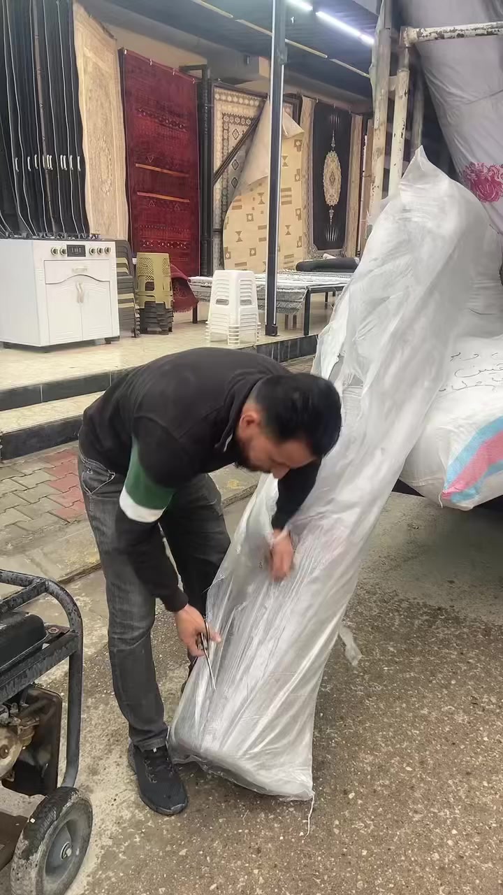 🌺عروض  خاصة وتخفيضات من داخل فرعين 🌺
من داخل مجمع سوفار ومفروشات الزعيم
رقم الحجز  ***********📞📞
هاتف المجمع  ***********
عنوان ديالى خانقين تولى فروش قرب مدرسه جرير 
توصيل بغداد  ٥٠٠٠ الف 🚕🚕
جميع محافظات  ٦٠٠٠ الف 🚕🚕
