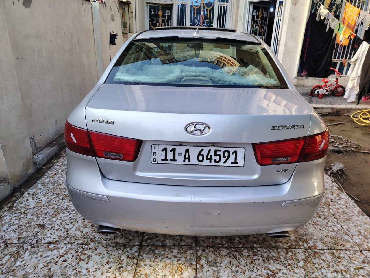 سلام عليكم سوناتا موديل 2009 فول مواصفات فتحه تحكم ستيرن جهتين شاشه كامره خلفيه دواره كشن كهربائي كروز سرعة مثبت سرعه منضومت زنون سياره جديده بمعنه الكلمه وجاهزه من كلشي صدر أمامي خلفي جديد تخم تاير جديد تبريد ثلج تدفئه شغاله ترايك وين متريد مكينه سته سلندر حجر البيئة موجود يعني انسه صرف البانزين وارد أمريكي ليبل واحد حته دعاميات مكفوله كفاله سياره نقطت خياس ما بيهه سياره مال جناي وبل عافيه ع ياخذهه رقم بغداد نكليزي تحويل مباشر مكانهه بغداد شراي يتصل على رقم ***********
