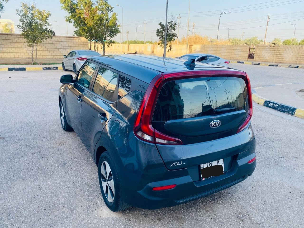 سلام عليكم للبيع صول رقم بابل موديل ٢٠٢٠ محرك ٢٠٠٠ دوش ضررها جاملخ فقط بدون دواخل ماشيه ٥٩ سيارة جاهزه من كلشي السعر ١٢٥ وبيها مجال ***********
