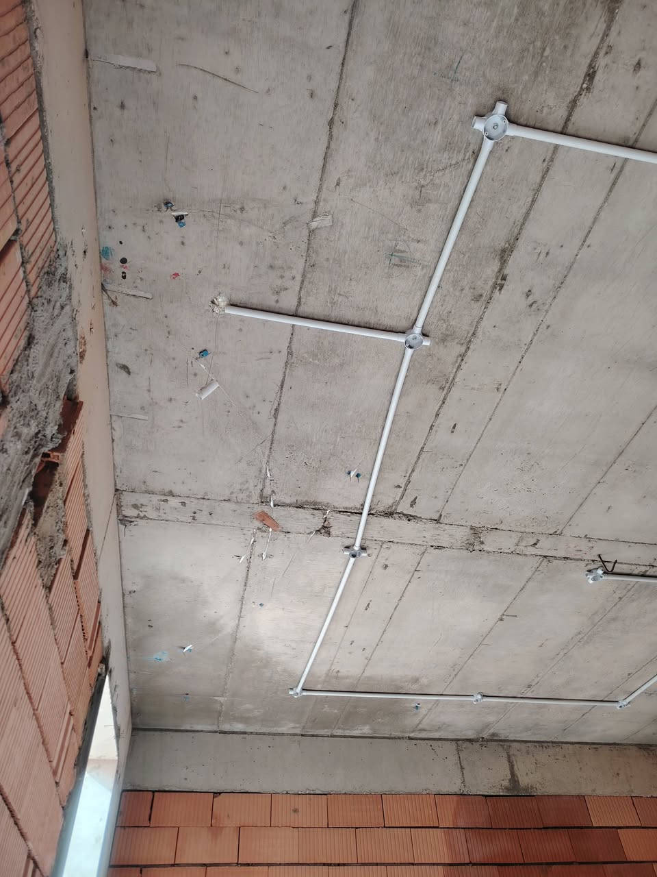 سلام عليكم
نشتغل تائسيس كهرباء هندسي بيت ومحلات عمارات بسعر مناسب وتصليح عطلات كهرباء بيت قديم وأصلح بورط ونسحب كهرباء رئيسي بسعر مناسب ***********
