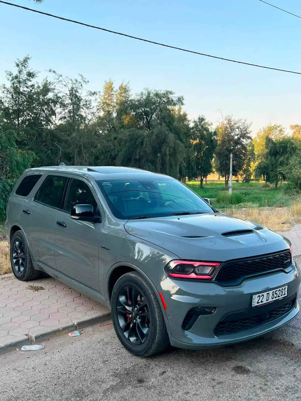 🔥 للبيع | دودج دورينكو RT Plus HEMI V8 
😮‍💨🖤 موديل 2021— سيارة هيبة وأداء

▪️ اللون: سمنتي  ✨

▪️ المحرك: HEMI V8 5.7 🔥

▪️ وارد كندي بيها مكانين صبغ. زغار بدون ايرباك

المواصفات:

✅ RT Plus

✅ نظام AWD فور ويل

✅ فتحة سقف

✅ بصمة تشغيل + بصمة أبواب

✅ كشنات جلد كهربائية خزن وضعيات

✅ تدفئة وتبريد للكشنات

✅ تدفئة كشنات خلفية + تدفئة ستيرن

✅ شاشة كبيرة + خرائط

✅ Apple CarPlay

✅ شفتات ستيرن

✅ ستيرن كهربائي

✅ تشغيل عن بعد

✅ صندوك كهربائي

✅ رادار أمامي + خلفي + نقطة عمياء

✅ حساسات خلفية

✅ وضعيات قيادة Sport / Eco

✅ مانع انزلاق

✅ تبريد 3 قطع ❄️

✅ لايتات LED زينون 💡

📍العنوان: بغداد 

سيارة نظيفة جدًا ومرتبة

للي يريد القوة + الفخامة + صوت الهيمي 😮‍💨🔥 

الهاتف: ***********

السعر ٢٨٥

بدون مراوس ⚠️
