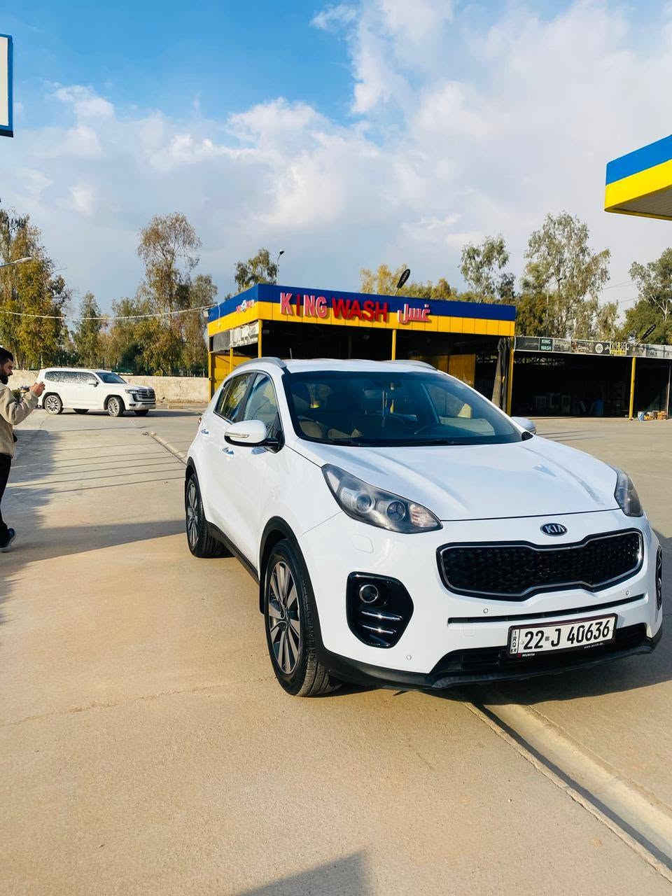 🚘 کیا سپۆرتاج ٢٠١٨ (خەلیجی - مەکینە گەورە)
سەیارەیەکی زۆر خاوێن و توندوتۆڵ، ماڵی
دۆست و بێ کێشە:
✨ تایبەتمەندییەکان:
• مۆدێل: ٢٠١٨ 📅
• مواصفات: خەلیجی (اصلي) 🌍
• مەکینە: گەورە (زۆر بەهێز و بێ کێشە) 💪
• ناوەوە: ناو زەرد و کوشین جلد (زۆر پاک و بێ دران) ✨
• تێبینی: (بەسمە و سلایت نییە).
🛠️ دۆخی بادی و بۆیاخ:
• دوو دەرگای لای سەیق لەگەڵ بستێک لە جاملغی لای سەیق سبوغە 🎨
• بەبێ ناوەوە (بێ ژۆرێ)، بێ لێدراوی قورس و بێ تەقە و ڕەقە 🚫
• گێڕ و مەکینە و تەقە و ڕەقە هەمووی بە شەرت.
📜 کاروباری یاسایی:
• سەیارەکە بەناوی خۆمەوەیە ✍️
• تێبینی: سەنەوی بەسەرچووە (بۆیە نرخەکەم کەم کردووەتەوە).

نرخی 167 وەرەقە مامەلەشی تێدایە 🥰


**إذا كنت صاحب هذا الإعلان وتريد حذفه لأي سبب، رجاءا أرسل رسالة إلى الدعم الفني**