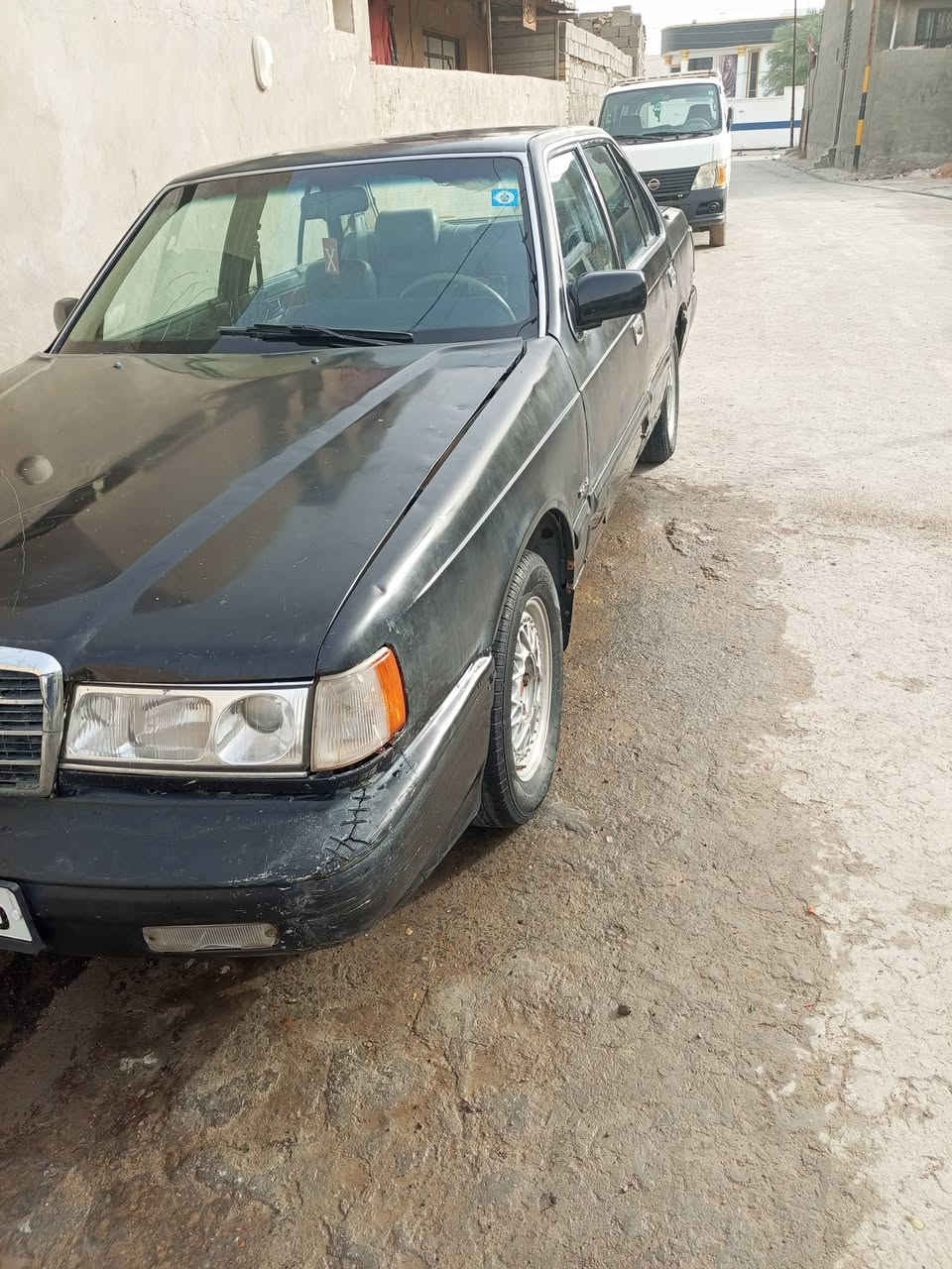 السلام عليكم للبيع موديل 96 رقم ديالى سياره جاهزه صدر جديد مكينه جديده سياره خير من  الله صاحبهه يريد امداور سنويه 29 الاستفسار اتصل على الرقم ***********
