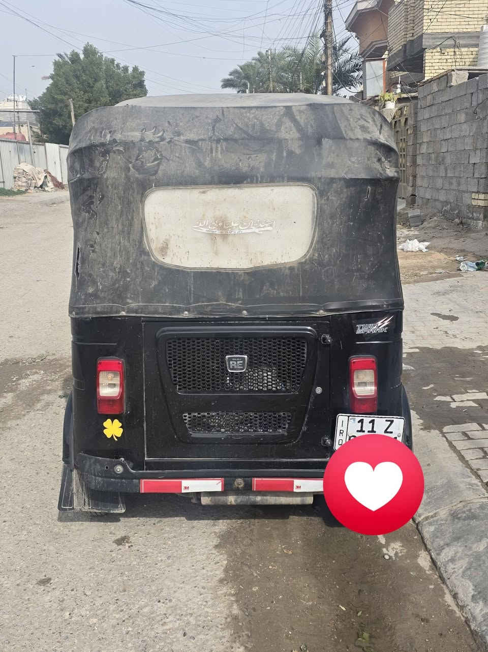 سلام عليكم تكتك البيع مديل 22شهر 8تكتك جاهزه ونضيفه مكينه مكفوله ولباقي كفاله من عده لغد حار ولباقي مكفول مكان بغداد الحسينية يم سوك زغير رقم ***********
