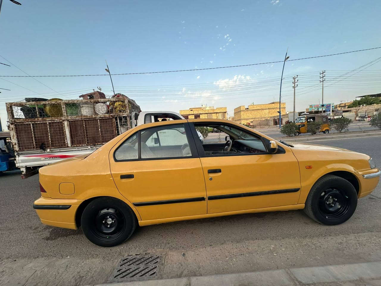 سلام عليكم سمند للبيع مديل 13 جاهزه من كلشي مكفوله سنويه 2030 
مكينه حداديه تبريد تخم تاير بدون اي نقص جاهزه 
اخوان للعم بيهه جراد شي قليل ما مبين ب الصور 
السعر 45 
*********** 
مكلف بنشر
