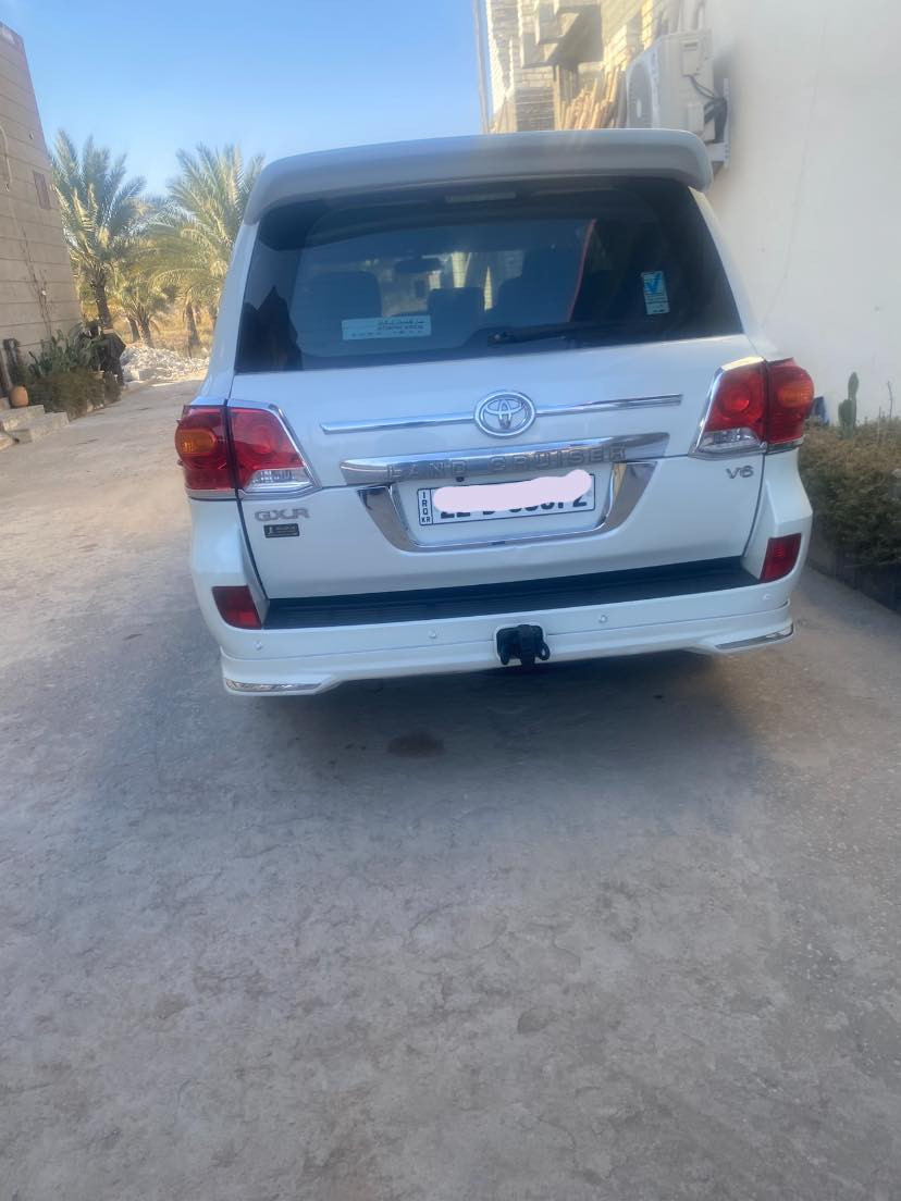 سلام عليكم للبيع موديل 2014 بريم بأسمي سنويه وهزه وارقام جديد السياره جاهزه ما بيها اي نقص السعر المطلوب 33 الف بيها مجال العنوان كربلاء  ***********
