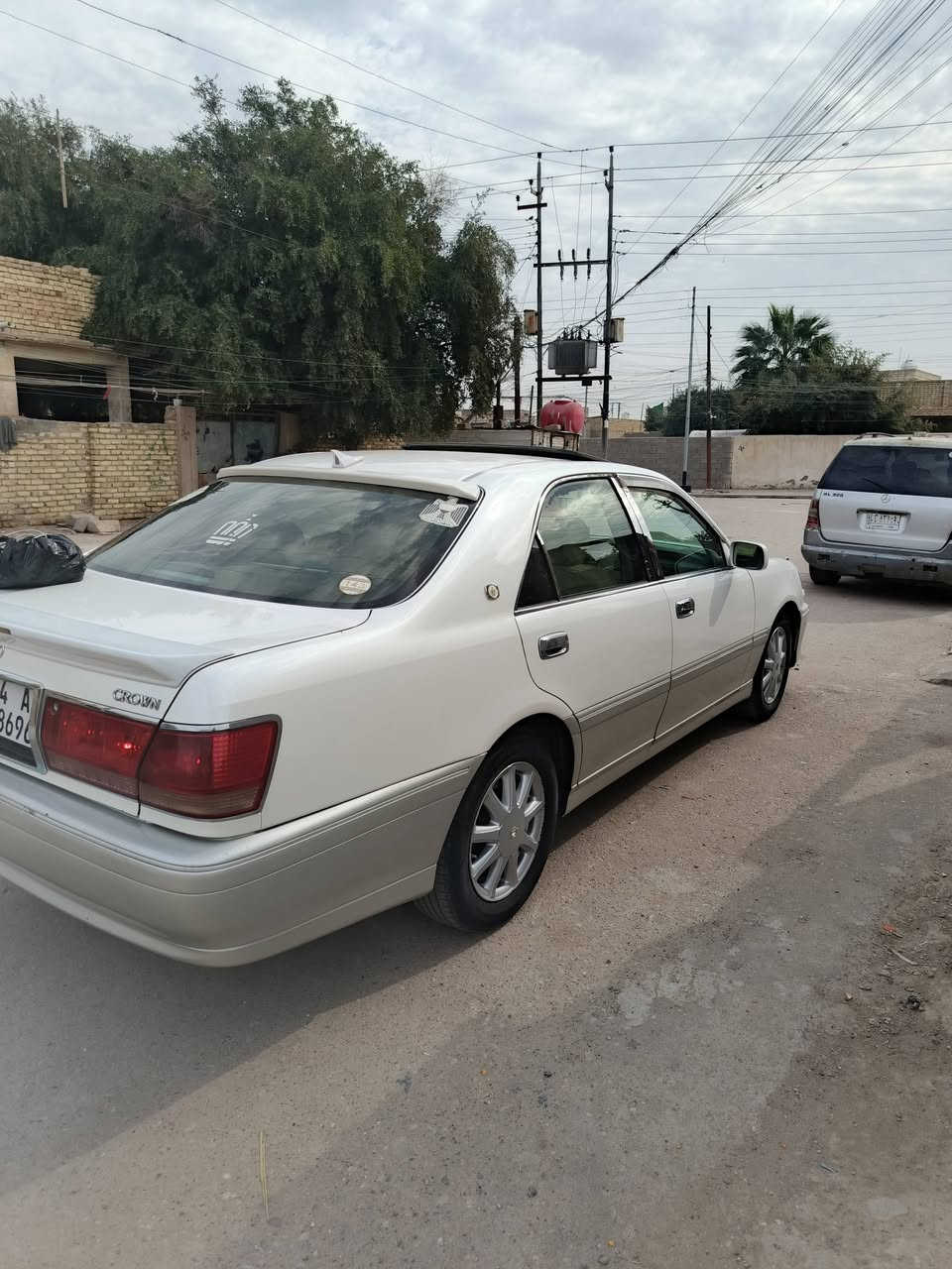 سلام عليكم سياره ملكه 3 دكم برده خلفيه تحكم ستيرن كفاله ماعده الجاملق الامامي مبدل باليابان  وبسمي السياره رايد اراوسه بجارجر حسب القناعه


**إذا كنت صاحب هذا الإعلان وتريد حذفه لأي سبب، رجاءا أرسل رسالة إلى الدعم الفني**