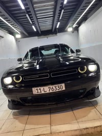 جالنجر للبيع او المراوس‏ 2019 sxt الي يدور نظيف وحادث خفيف السياره جاه...