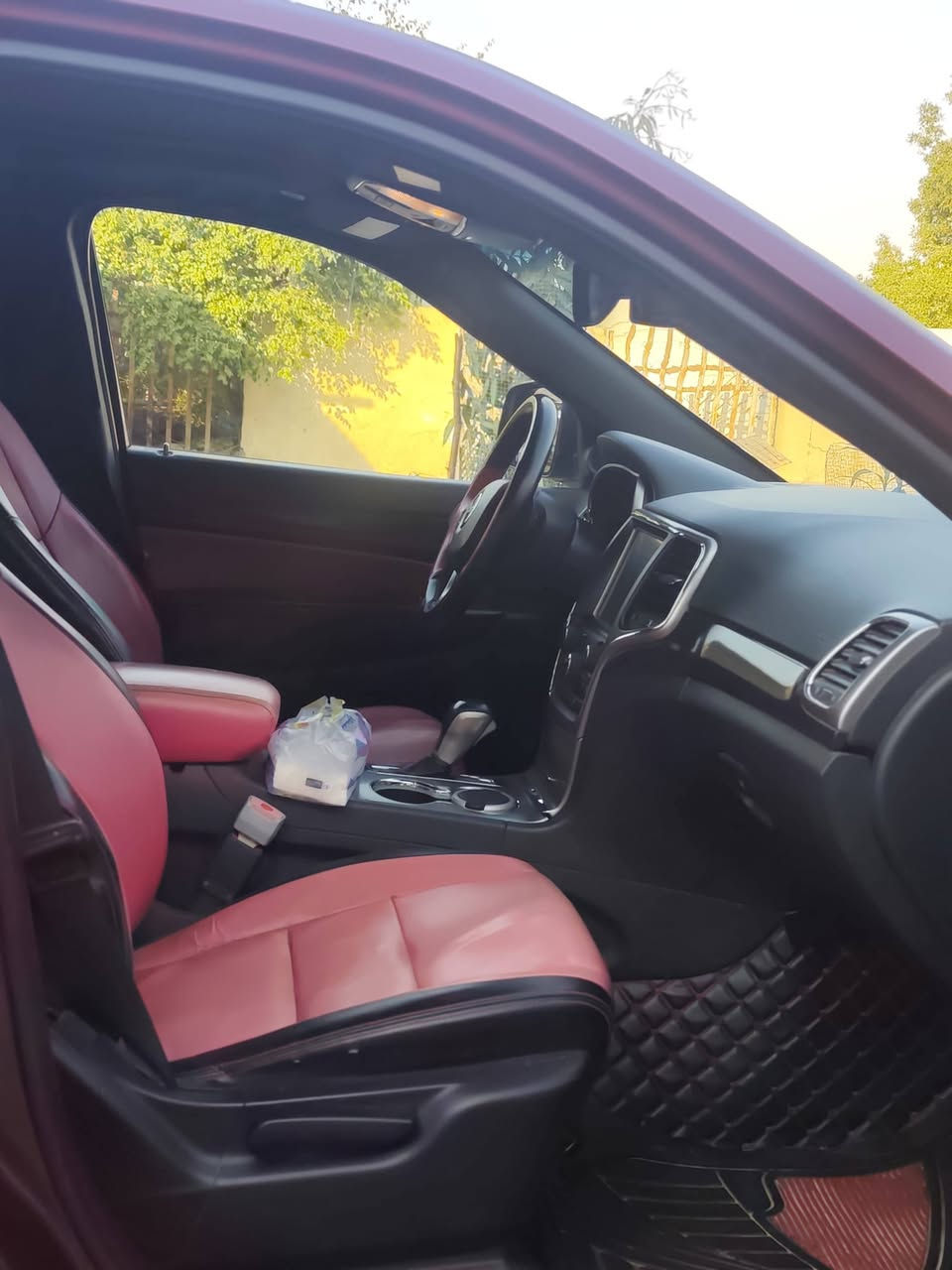 جيب لاريدوو موديل 18 أصل جنطه كهربائي بريك ذاتي عنده رجوع بصمه باب سياره هواي مواصفات سعر 205 وبيه مجال  العنوان ناصريه حي الشهداء التصال ***********
