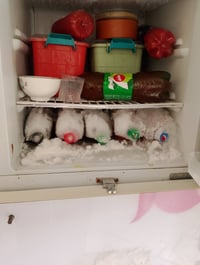 للبيع ثلاجه جبسون 14قدم مستعمله السعر 125 مجمده بيها عطل ماطور غير شي ...