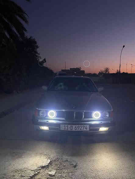 سلام عليكم بي ام 735  موديل 92لبيع وصار بيها هذا حادث صلحتها ع نص ابيعها ع وظعها غراضها موجودات بجنطه بيها محرك وكير جدد رقم بغداد بسمنا سعرها قفل 35 مكان بغداد الغزاليه 
***********
